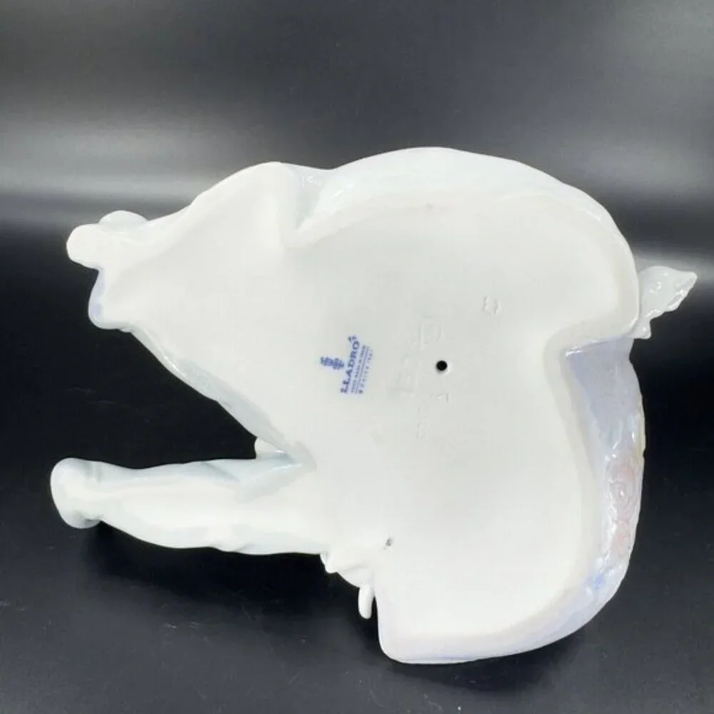 Lladro Sweet Dreams Boy Sleeping with Puppies‎ Glossy Porcelain Figurine Vintage
